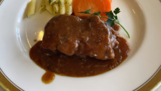 英一番館　ビーフシチュー